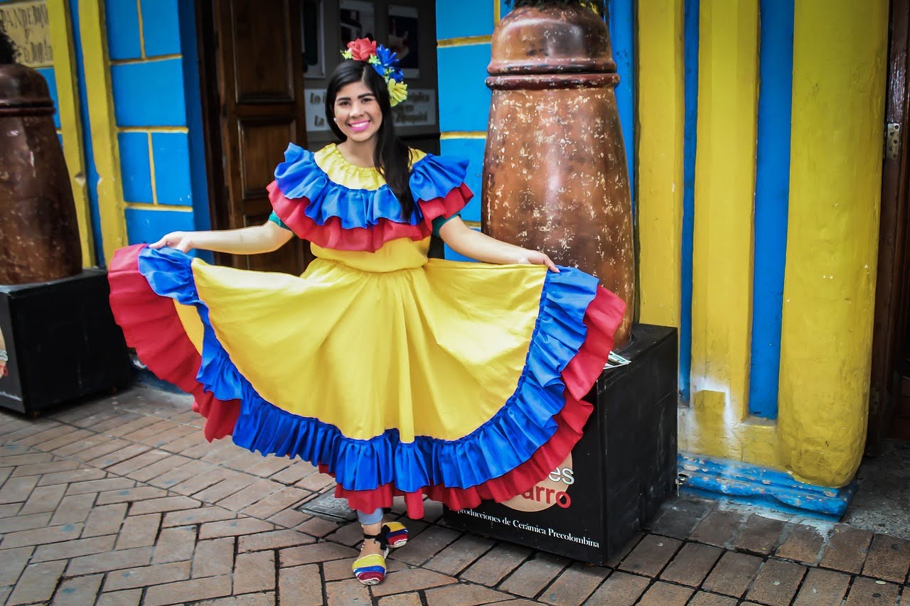 Dance performer