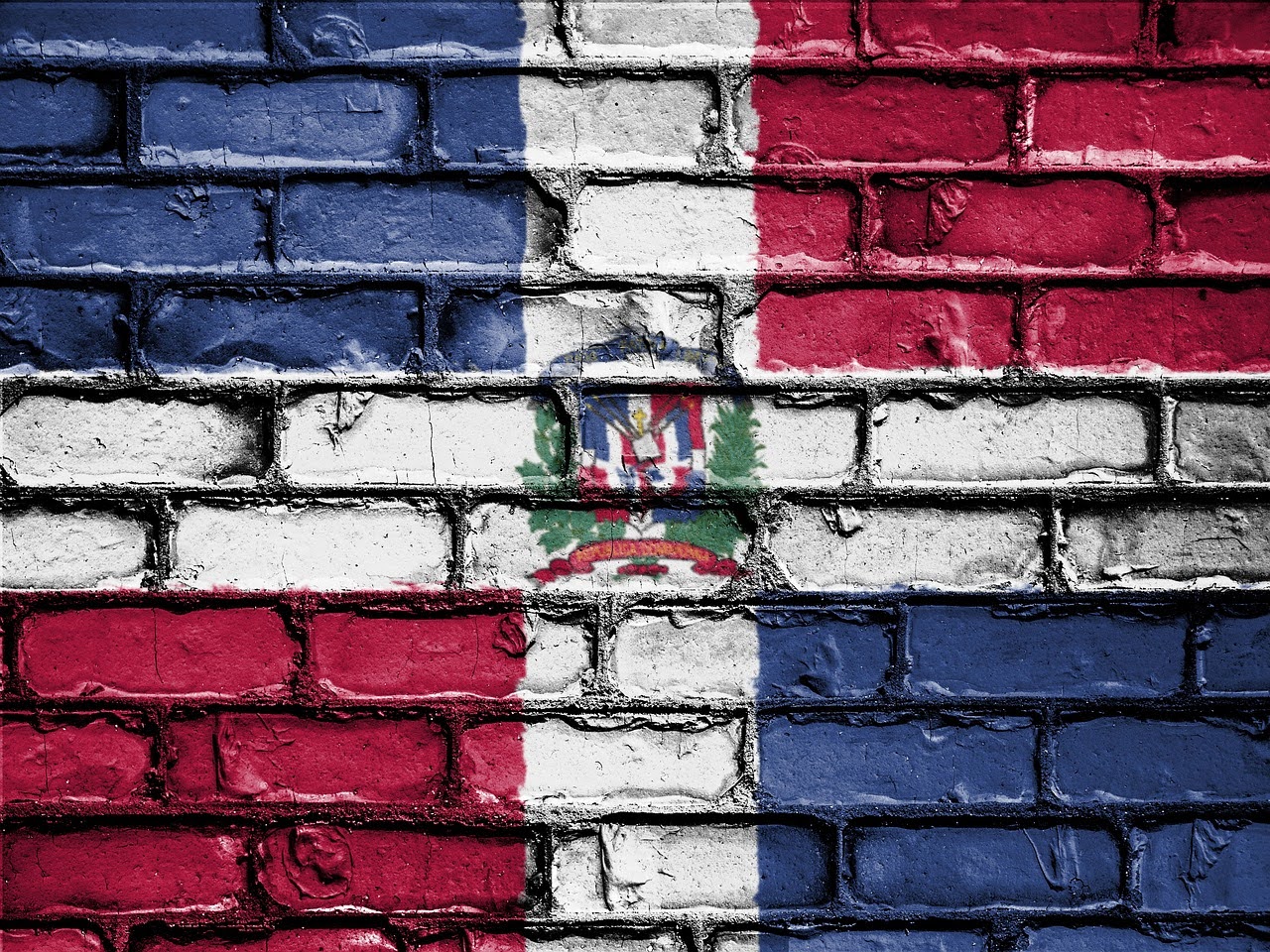 Dominican flag painted on a wall